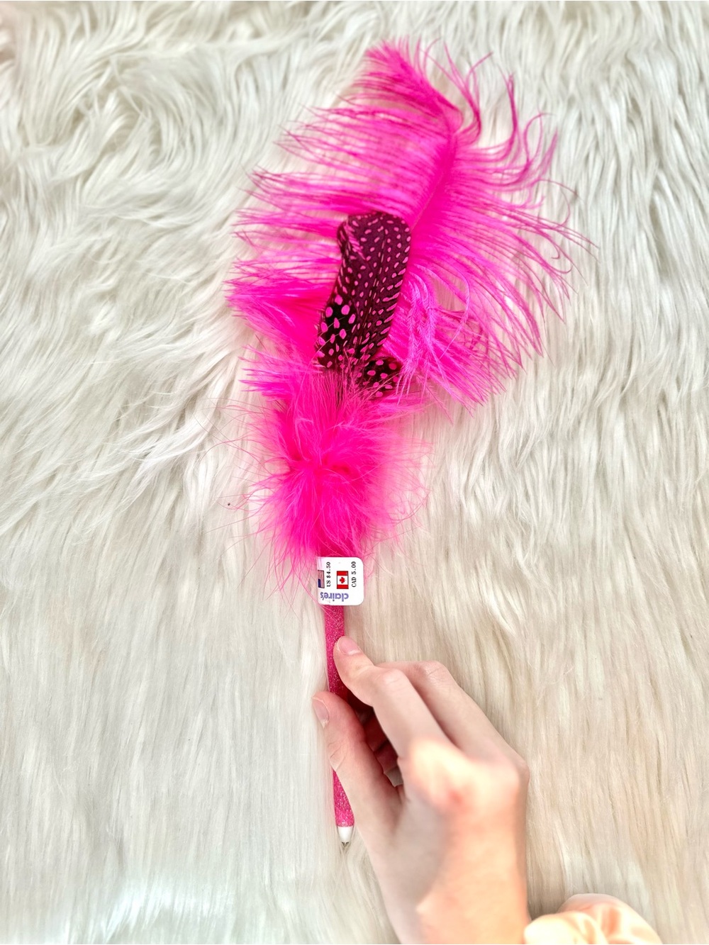 HOT PINK FEATHER PEN